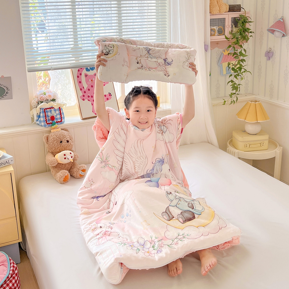 91家纺网 家纺一手货源 找家纺 （总）沁童儿童用品店 2025新款小环抱MAX防踢被儿童被被子被芯