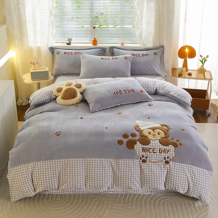 91家纺网 家纺一手货源 找家纺 （总）美洲琳 2025新款卡通牛奶绒高克重四件套