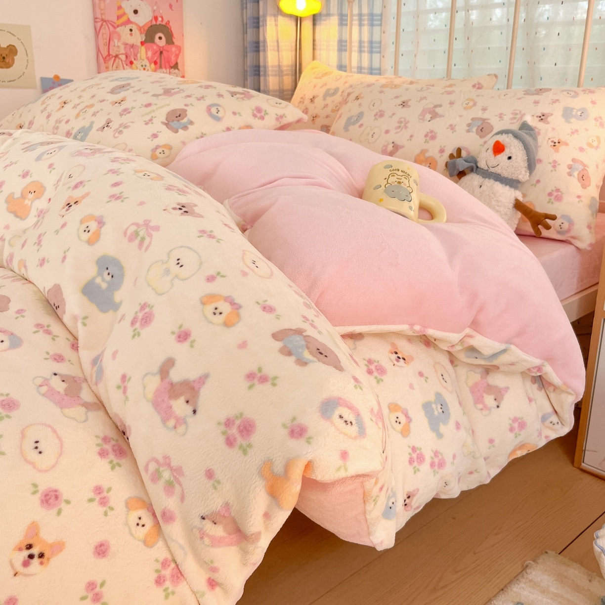 91家纺网 家纺一手货源 找家纺 贝扬思家纺 2025新款软fufu加厚保暖可爱系牛奶绒宿舍床套件系列（小红书推荐）（提供买家秀） 卖萌修狗