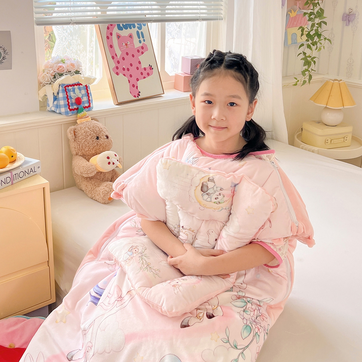 91家纺网 家纺一手货源 找家纺 沁童儿童用品店 2025新款小环抱MAX防踢被儿童被被子被芯 独角兽天马