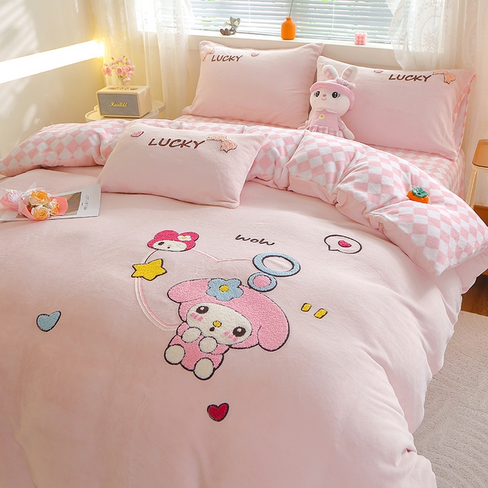 91家纺网 家纺一手货源 找家纺 美洲琳 2025新款卡通牛奶绒高克重四件套 可爱多-粉