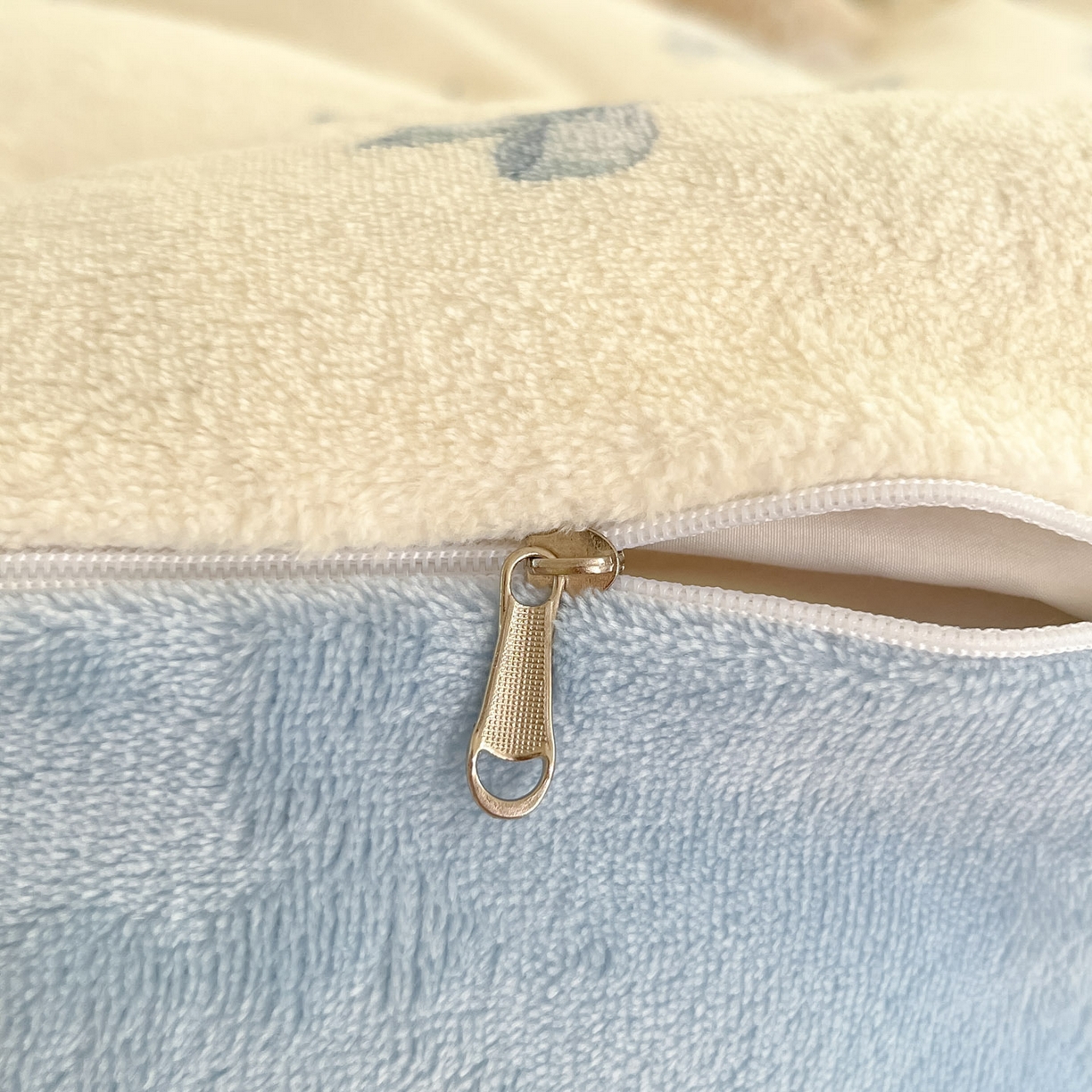 91家纺网 家纺一手货源 找家纺 贝扬思家纺 2025新款软fufu加厚保暖可爱系牛奶绒宿舍床套件系列（小红书推荐）（提供买家秀） 梦幻