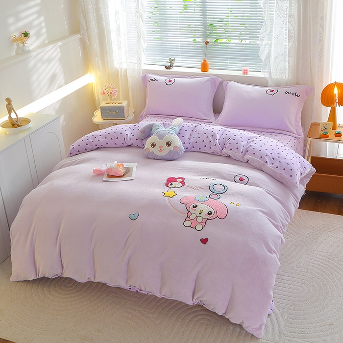 91家纺网 家纺一手货源 找家纺 美洲琳 2025新款卡通牛奶绒高克重四件套 可爱多-紫