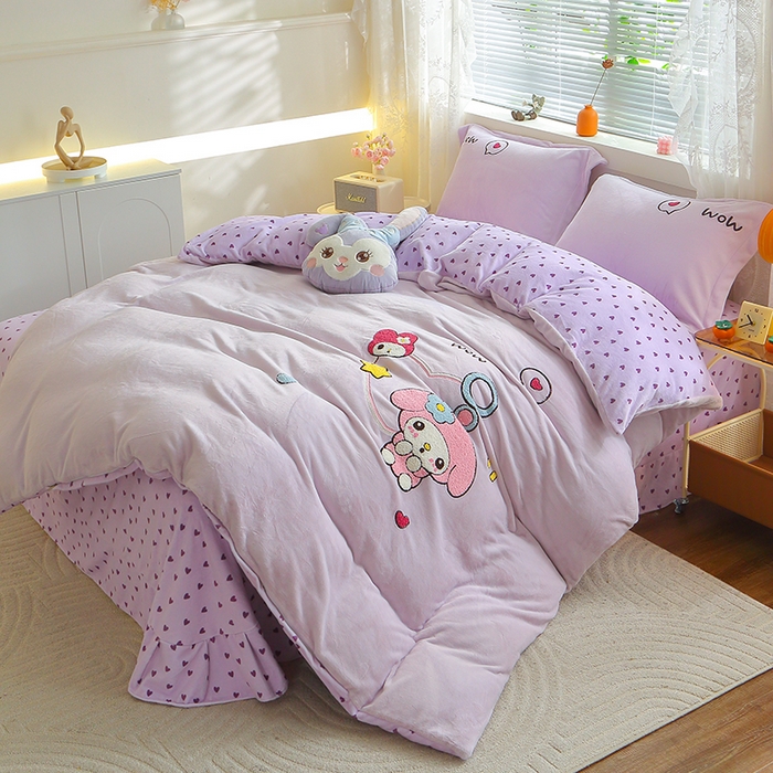91家纺网 家纺一手货源 找家纺 美洲琳 2025新款卡通牛奶绒高克重四件套 可爱多-紫