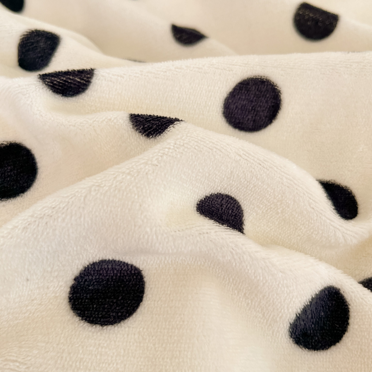 91家纺网 家纺一手货源 找家纺 贝扬思家纺 2025新款软fufu加厚保暖可爱系牛奶绒宿舍床套件系列（小红书推荐）（提供买家秀） 米珍珠