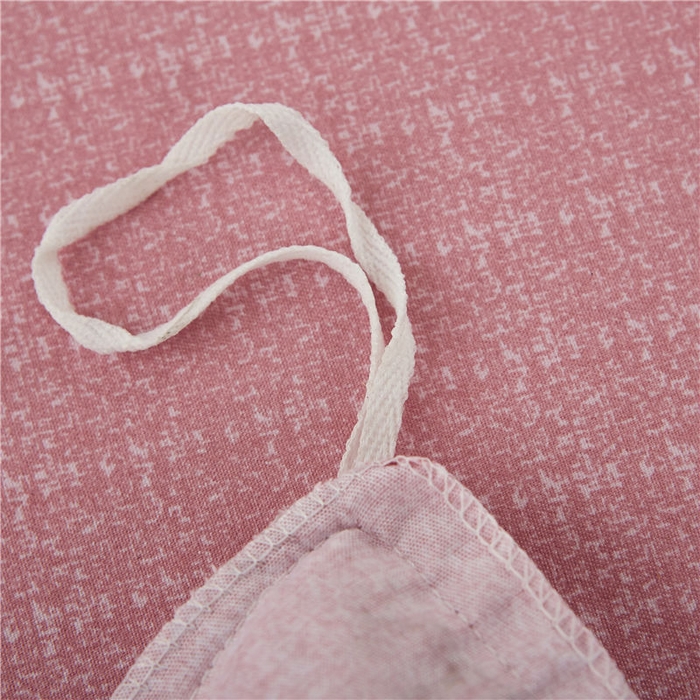 91家纺网 家纺一手货源 找家纺 后庭寝室 2025新款纯色磨毛黑蕾丝四件套-秘密花园 秘密花园-日珥红