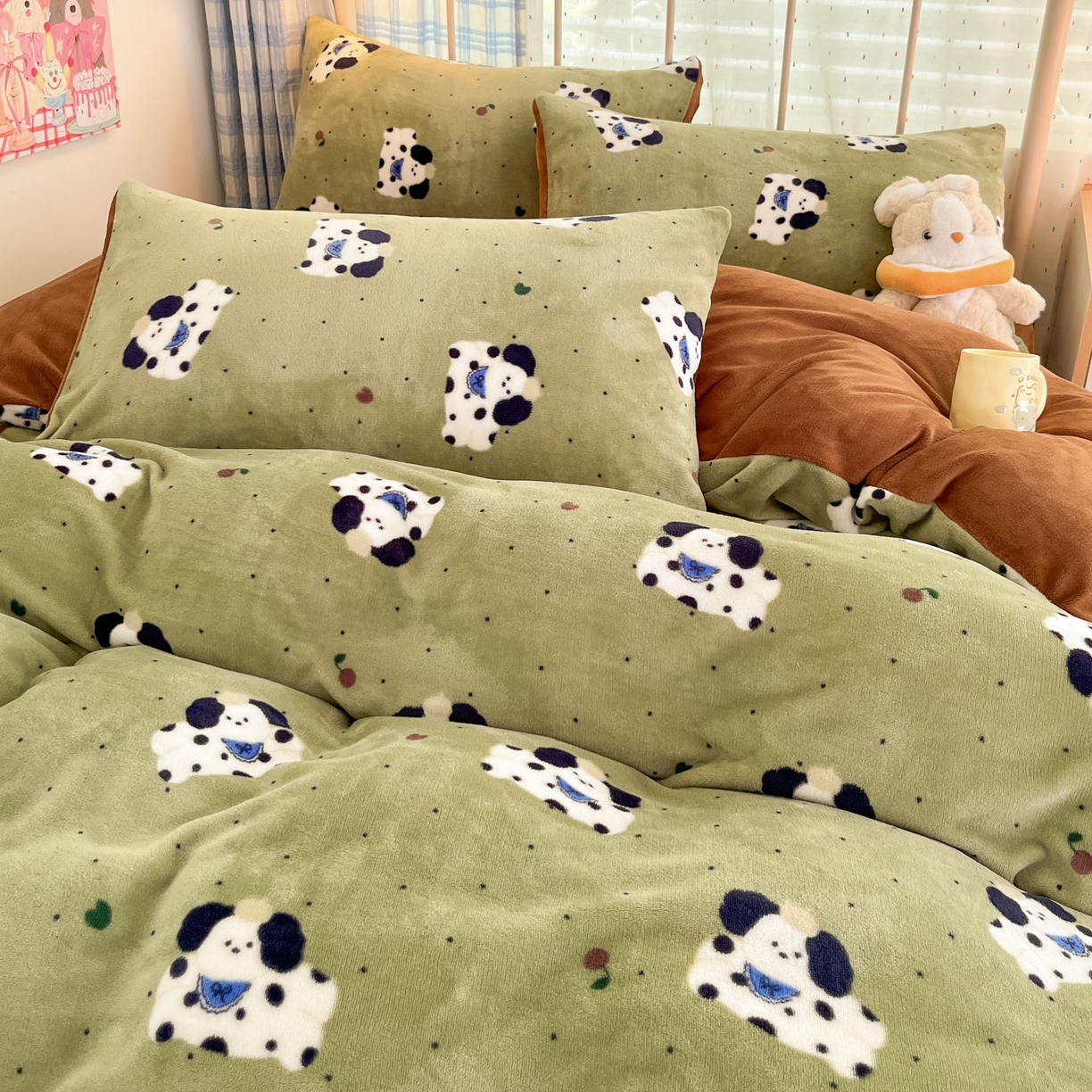 91家纺网 家纺一手货源 找家纺 贝扬思家纺 2025新款软fufu加厚保暖可爱系牛奶绒宿舍床套件系列（小红书推荐）（提供买家秀） 抹茶绿狗