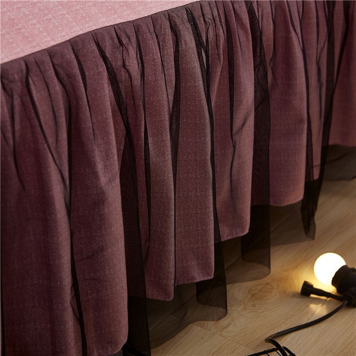 91家纺网 家纺一手货源 找家纺 后庭寝室 2025新款纯色磨毛黑蕾丝四件套-秘密花园 秘密花园-日珥红