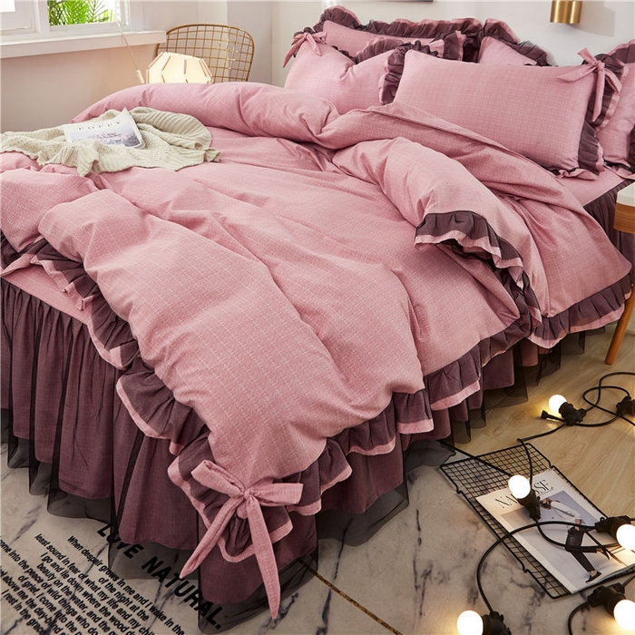 91家纺网 家纺一手货源 找家纺 后庭寝室 2025新款纯色磨毛黑蕾丝四件套-秘密花园 秘密花园-日珥红