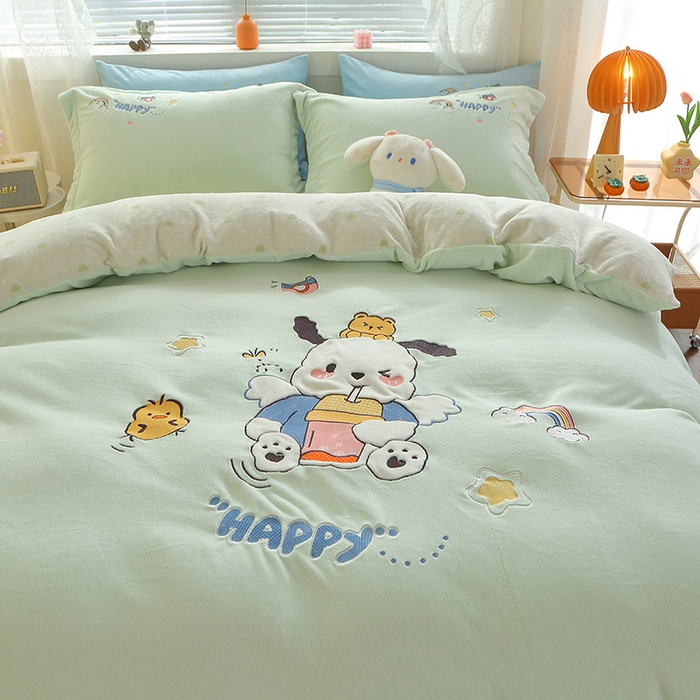 91家纺网 家纺一手货源 找家纺 美洲琳 2025新款卡通牛奶绒高克重四件套 奶茶-水绿