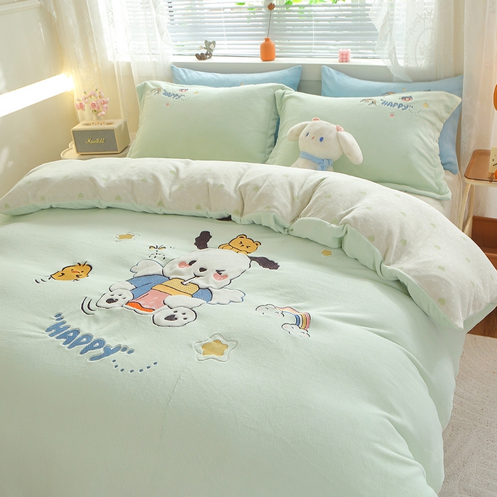 91家纺网 家纺一手货源 找家纺 美洲琳 2025新款卡通牛奶绒高克重四件套 奶茶-水绿