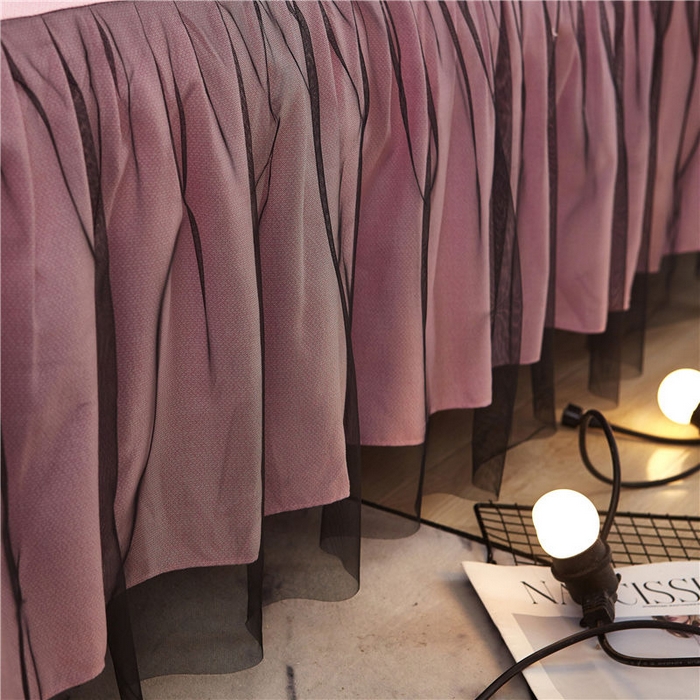 91家纺网 家纺一手货源 找家纺 后庭寝室 2025新款纯色磨毛黑蕾丝四件套-秘密花园 秘密花园-少女粉