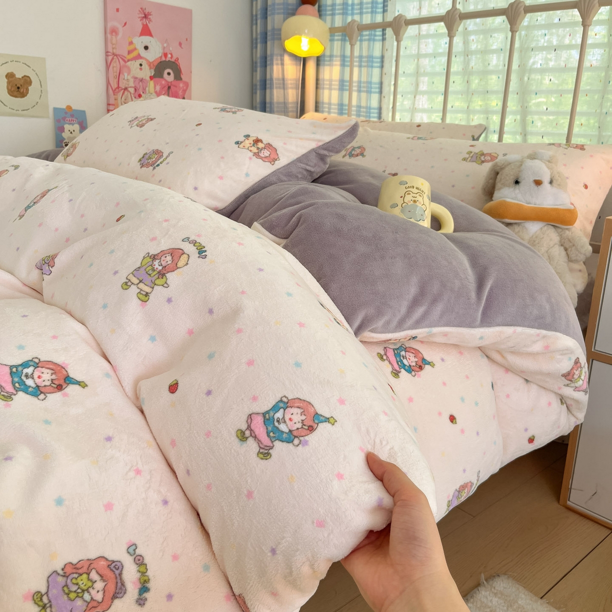 91家纺网 家纺一手货源 找家纺 贝扬思家纺 2025新款软fufu加厚保暖可爱系牛奶绒宿舍床套件系列（小红书推荐）（提供买家秀） 奶糖少女