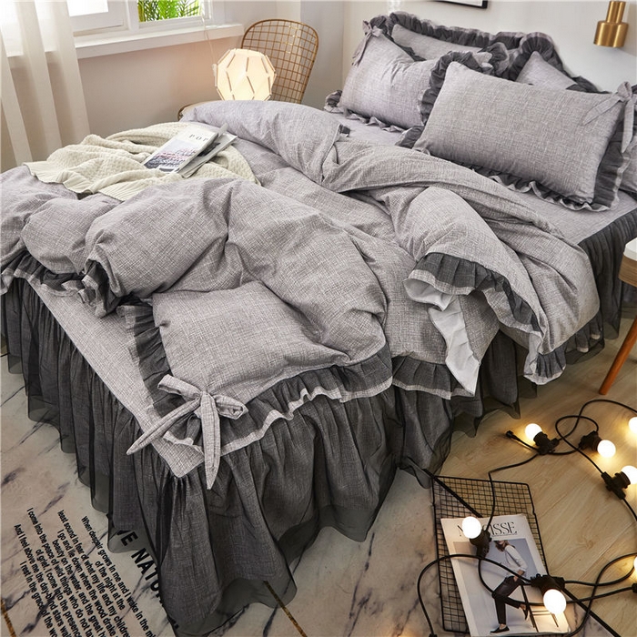 91家纺网 家纺一手货源 找家纺 后庭寝室 2025新款纯色磨毛黑蕾丝四件套-秘密花园 秘密花园-星云灰