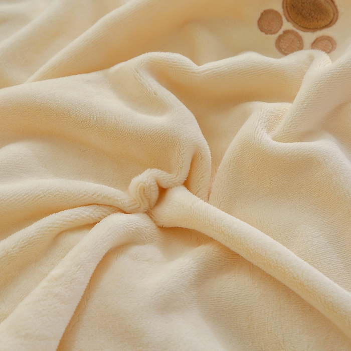 91家纺网 家纺一手货源 找家纺 美洲琳 2025新款卡通牛奶绒高克重四件套 熊暖暖-米黄