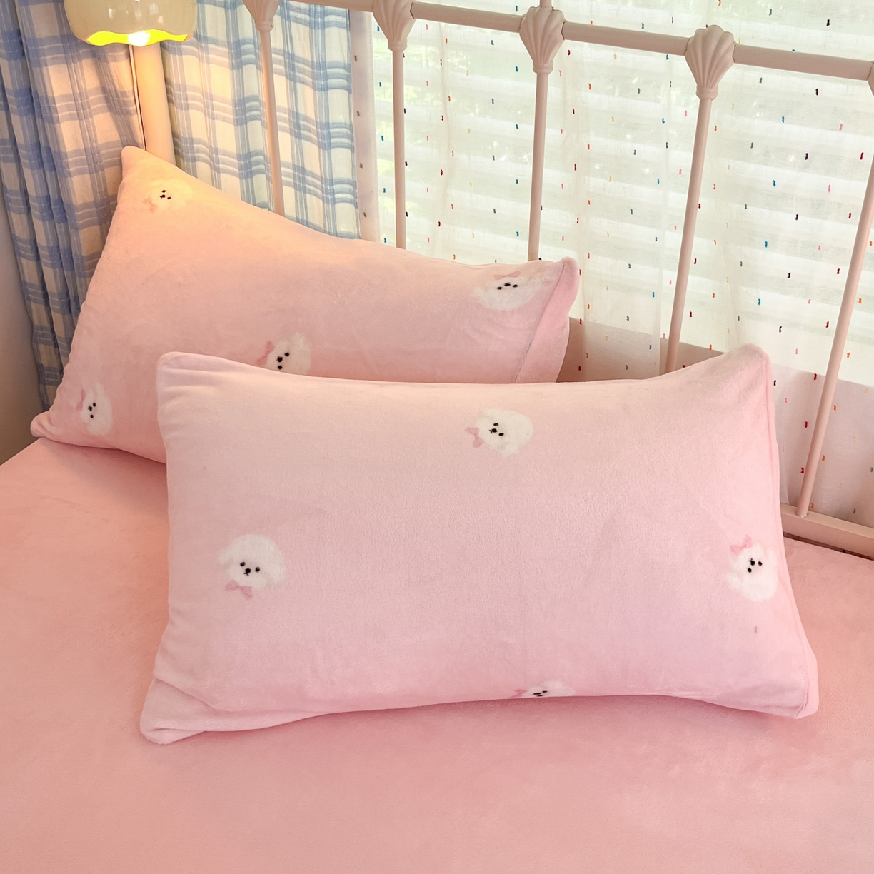 91家纺网 家纺一手货源 找家纺 贝扬思家纺 2025新款软fufu加厚保暖可爱系牛奶绒宿舍床套件系列（小红书推荐）（提供买家秀） 绒绒小狗-粉