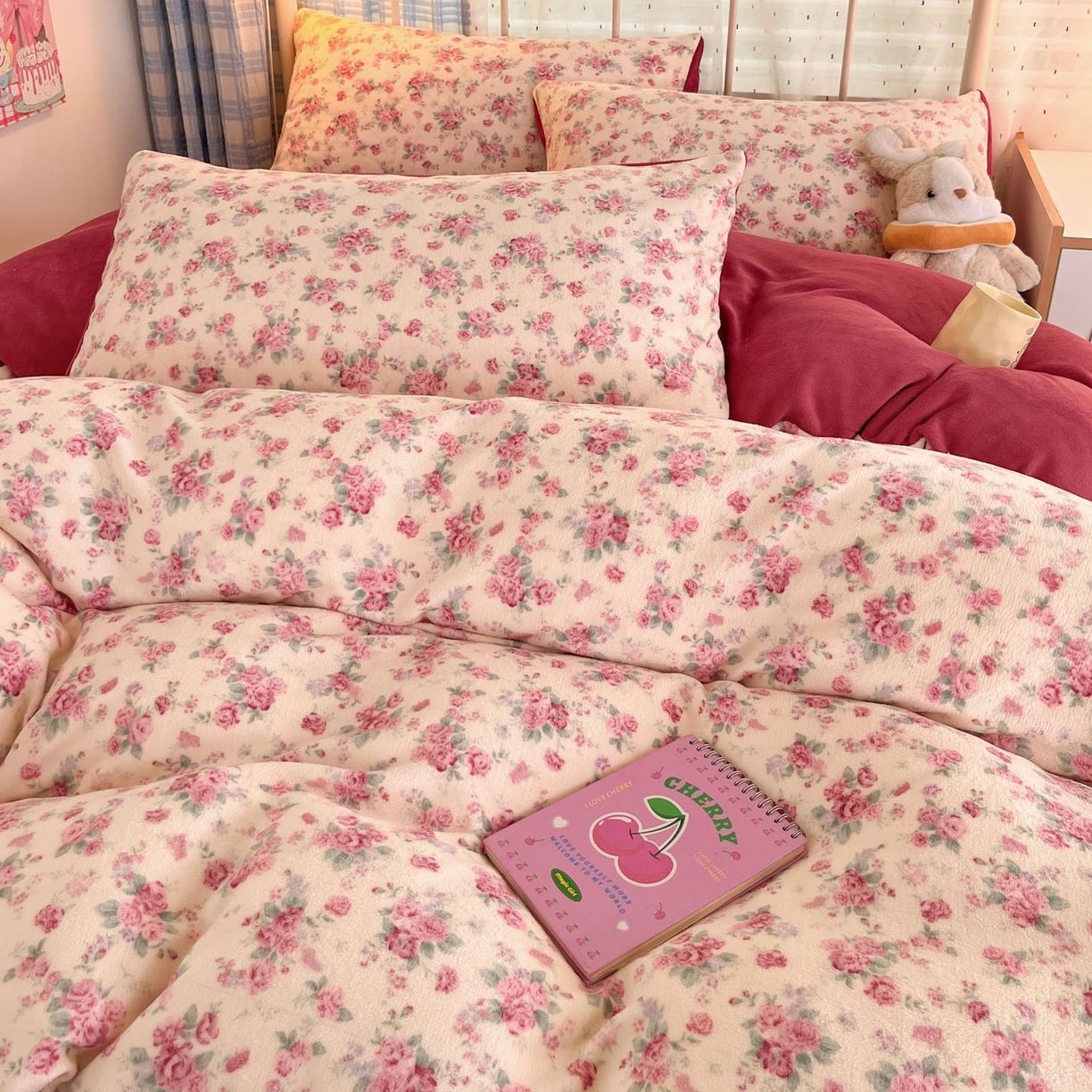 91家纺网 家纺一手货源 找家纺 贝扬思家纺 2025新款软fufu加厚保暖可爱系牛奶绒宿舍床套件系列（小红书推荐）（提供买家秀） 疏影