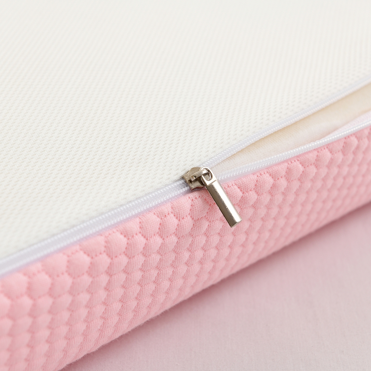 91家纺网 家纺一手货源 找家纺 小猫派 2025新款贴布绣棉布乳胶枕套单品枕套单件枕套 泡芙云（豆豆棉）