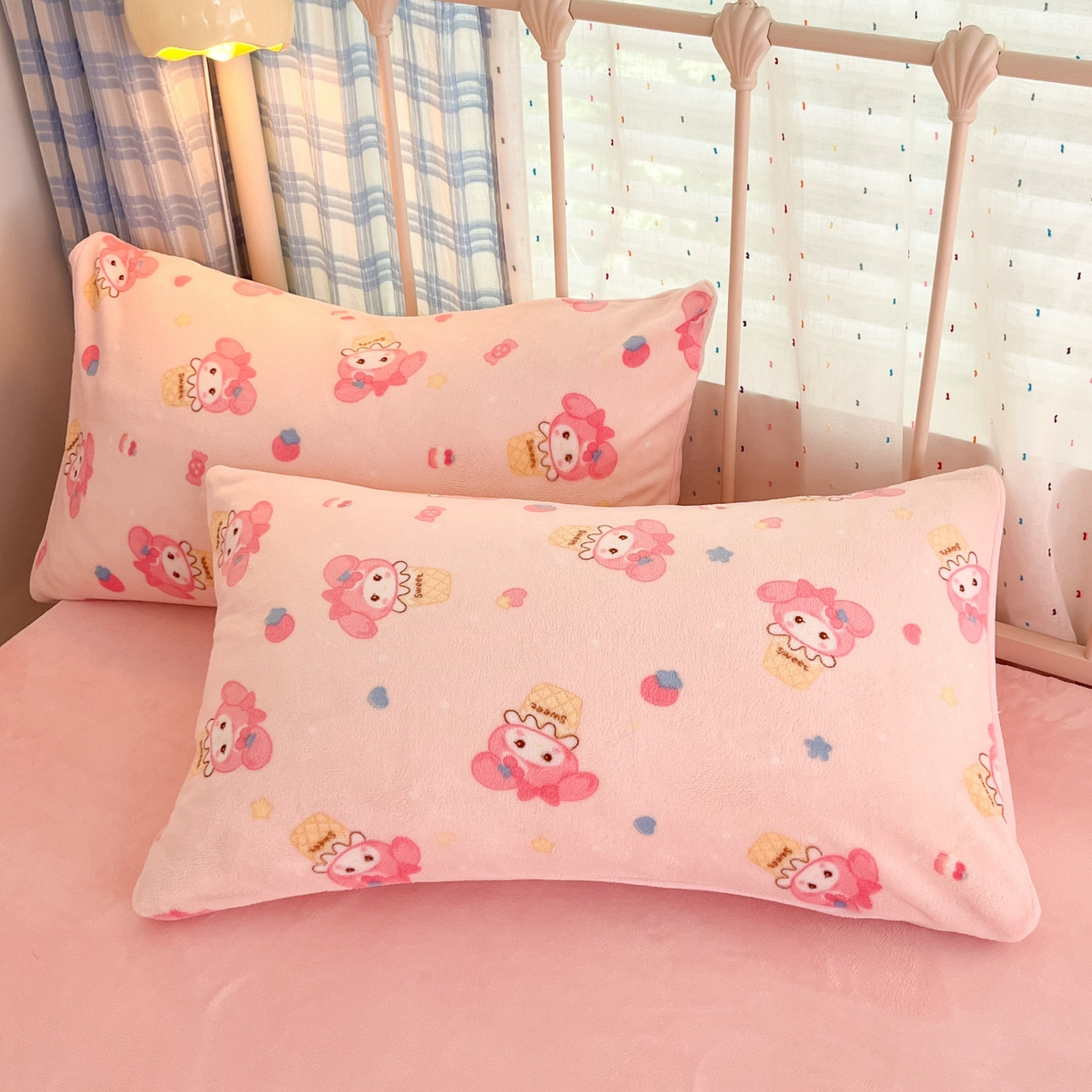 91家纺网 家纺一手货源 找家纺 贝扬思家纺 2025新款软fufu加厚保暖可爱系牛奶绒宿舍床套件系列（小红书推荐）（提供买家秀） 小美甜品屋