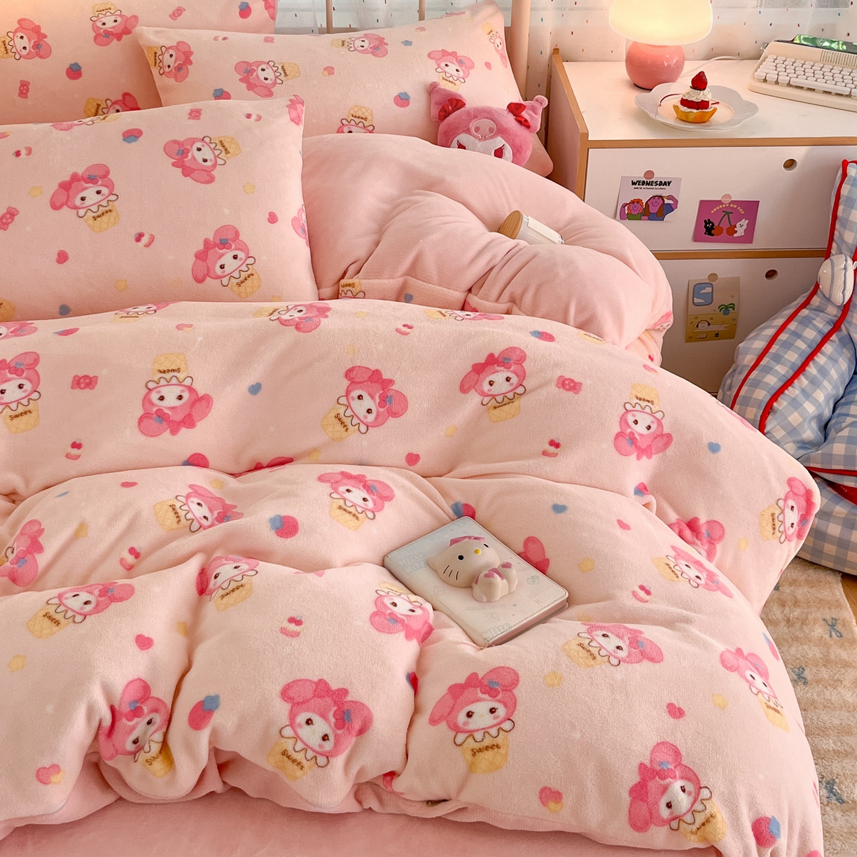 91家纺网 家纺一手货源 找家纺 贝扬思家纺 2025新款软fufu加厚保暖可爱系牛奶绒宿舍床套件系列（小红书推荐）（提供买家秀） 小美甜品屋