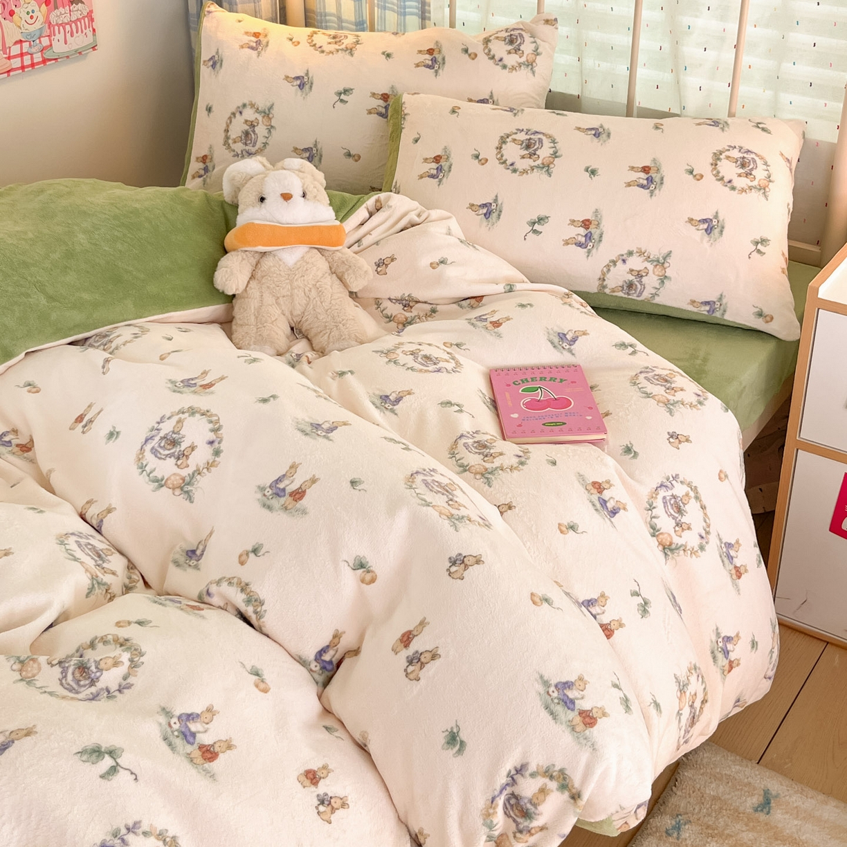 91家纺网 家纺一手货源 找家纺 贝扬思家纺 2025新款软fufu加厚保暖可爱系牛奶绒宿舍床套件系列（小红书推荐）（提供买家秀） 小兔幻境