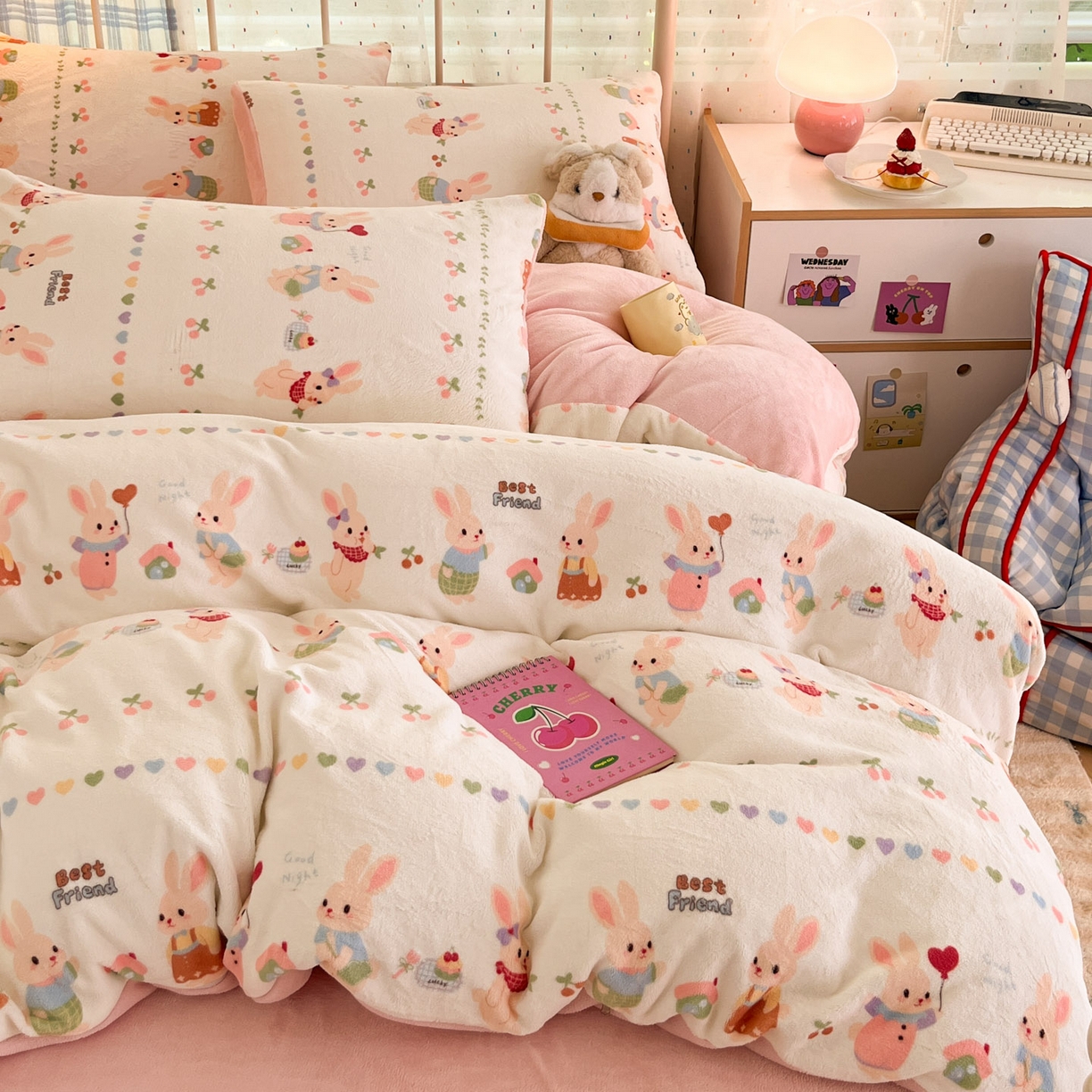91家纺网 家纺一手货源 找家纺 贝扬思家纺 2025新款软fufu加厚保暖可爱系牛奶绒宿舍床套件系列（小红书推荐）（提供买家秀） 小兔派对