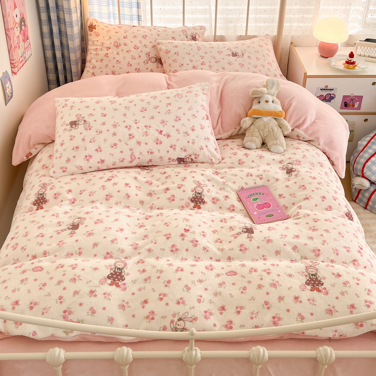 91家纺网 家纺一手货源 找家纺 贝扬思家纺 2025新款软fufu加厚保暖可爱系牛奶绒宿舍床套件系列（小红书推荐）（提供买家秀） 小兔舞