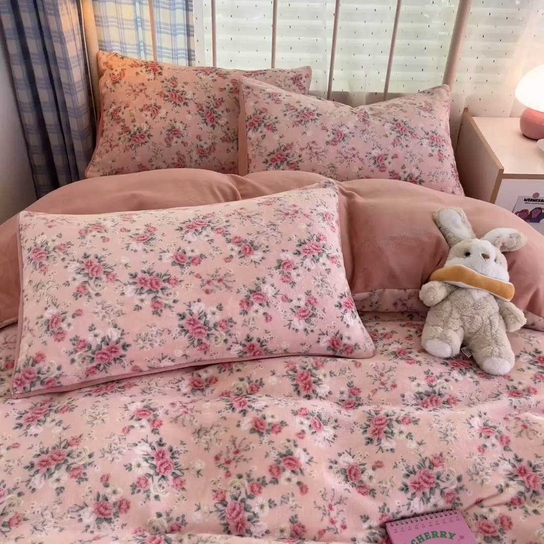 91家纺网 家纺一手货源 找家纺 贝扬思家纺 2025新款软fufu加厚保暖可爱系牛奶绒宿舍床套件系列（小红书推荐）（提供买家秀） 星辰闪烁