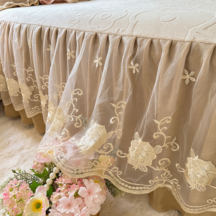 91家纺网 家纺一手货源 找家纺 （总）美达家纺 2025新款牛奶绒雕花系列单床裙