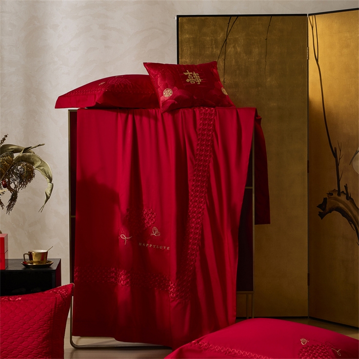 91家纺网 家纺一手货源 找家纺 高大尚婚庆馆 2025秋冬新款长绒棉臻棉系列婚庆款多件套星河花海