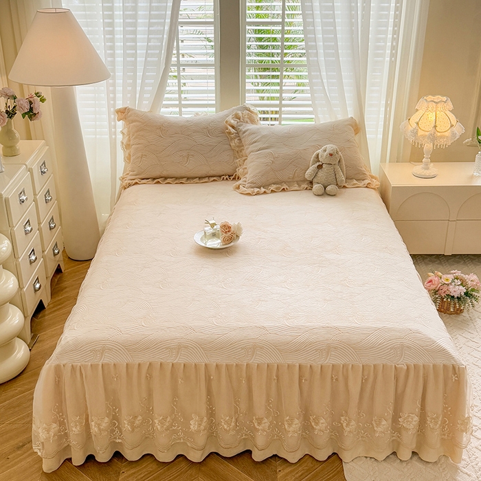 91家纺网 家纺一手货源 找家纺 （总）美达家纺 2025新款牛奶绒雕花系列单床裙