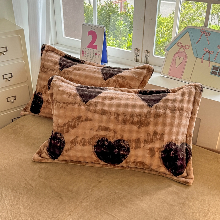 91家纺网 家纺一手货源 找家纺 家贝爱 2025新款加厚牛奶绒泡泡兔毛绒四件套 泡泡绒-爱心