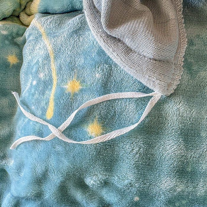 91家纺网 家纺一手货源 找家纺 家贝爱 2025新款加厚牛奶绒泡泡兔毛绒四件套 泡泡绒-银杏叶