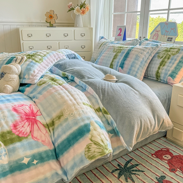 91家纺网 家纺一手货源 找家纺 家贝爱 2025新款加厚牛奶绒泡泡兔毛绒四件套 泡泡绒-粉蝶