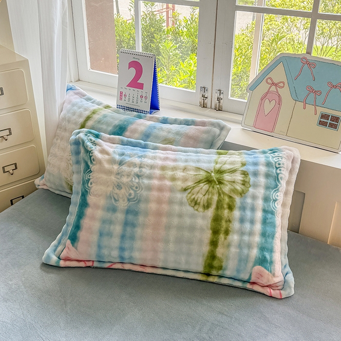 91家纺网 家纺一手货源 找家纺 家贝爱 2025新款加厚牛奶绒泡泡兔毛绒四件套 泡泡绒-粉蝶