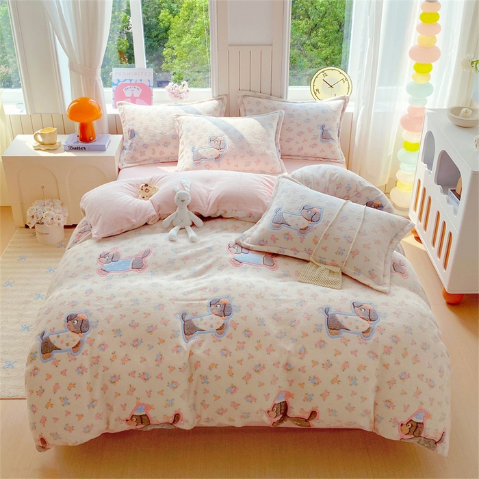 91家纺网 家纺一手货源 找家纺 （总）佰亿莱 2025新款5D雕花雪花绒四件套