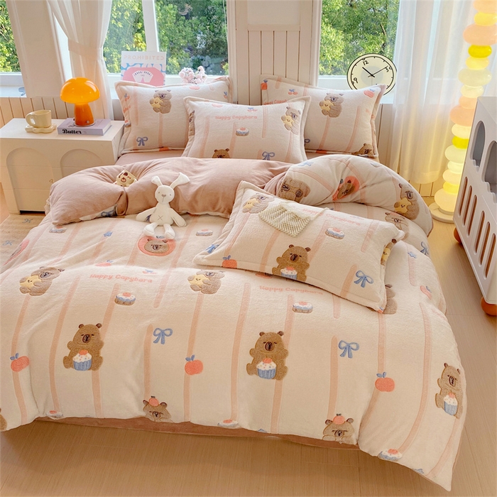 91家纺网 家纺一手货源 找家纺 佰亿莱 2025新款5D雕花雪花绒四件套调皮扒拉