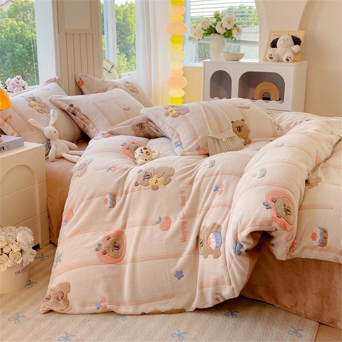 91家纺网 家纺一手货源 找家纺 佰亿莱 2025新款5D雕花雪花绒四件套调皮扒拉