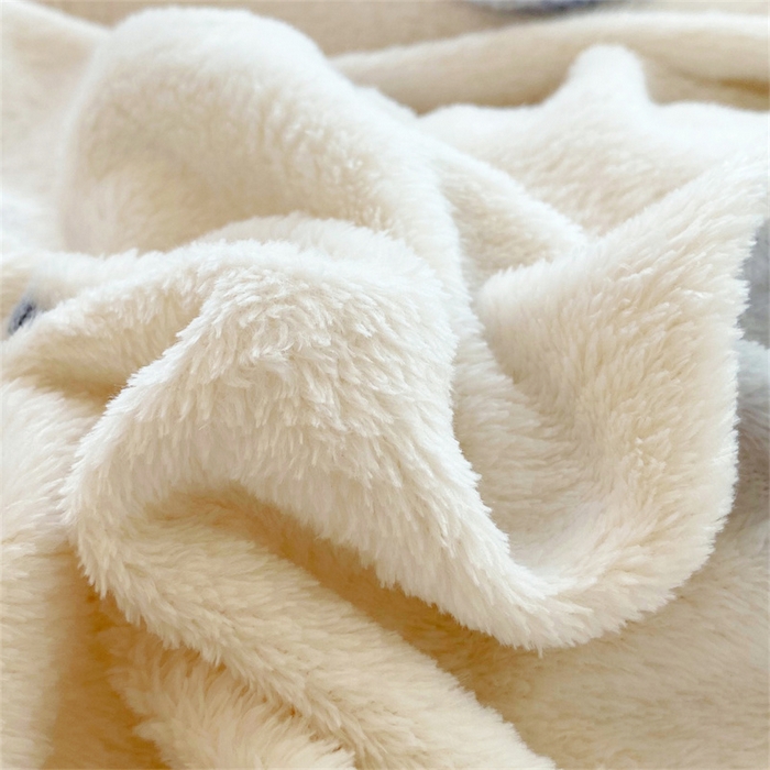 91家纺网 家纺一手货源 找家纺 佰亿莱 2025新款5D雕花雪花绒四件套西高地