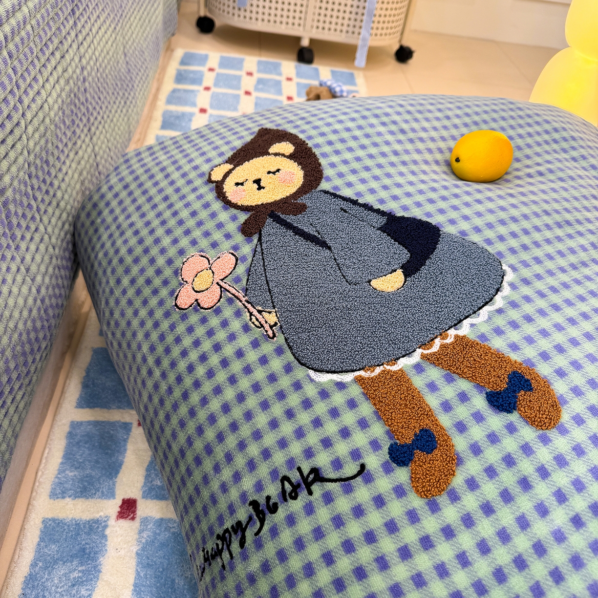 91家纺网 家纺一手货源 找家纺 赫梵茜 2025新款赫梵茜毛巾绣贝壳绣工艺牛奶绒床盖四件套正反可用 花朵宝贝