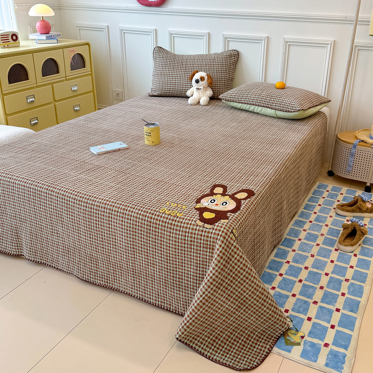 91家纺网 家纺一手货源 找家纺 赫梵茜 2025新款赫梵茜毛巾绣贝壳绣工艺牛奶绒床盖四件套正反可用 可爱布布