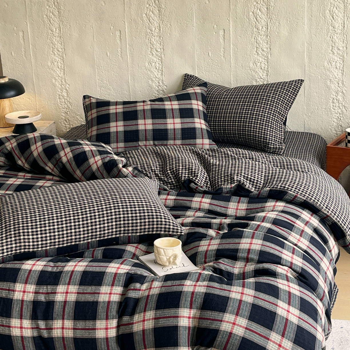 91家纺网 家纺一手货源 找家纺 （总）双层纱家居 2025新款黑大格双层纱四件套