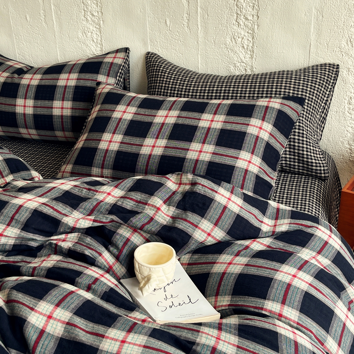 91家纺网 家纺一手货源 找家纺 （总）双层纱家居 2025新款黑大格双层纱四件套