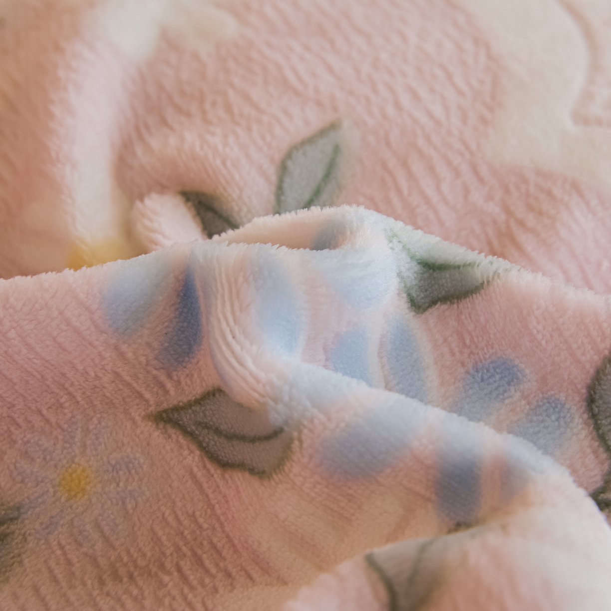 91家纺网 家纺一手货源 找家纺 菡宝 【主推第三批 带质检报告】A类全消光230g雕花绒牛奶绒四件套支持定制定做尺寸 安妮粉