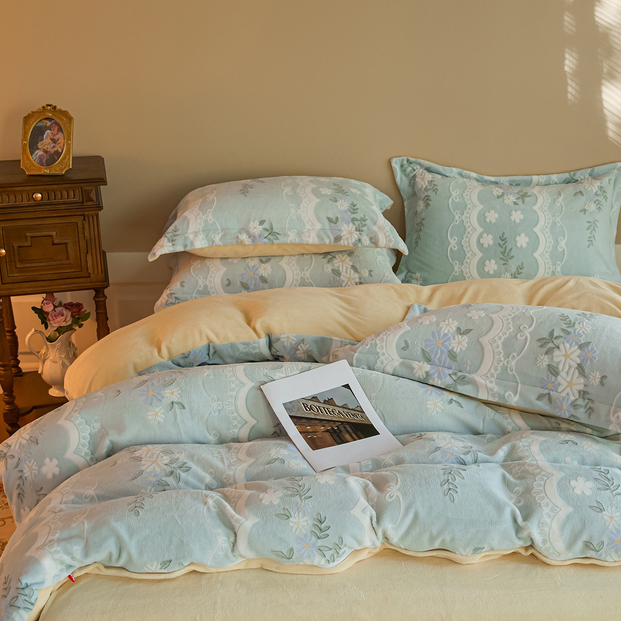 91家纺网 家纺一手货源 找家纺 菡宝 【主推第三批 带质检报告】A类全消光230g雕花绒牛奶绒四件套支持定制定做尺寸 安妮绿