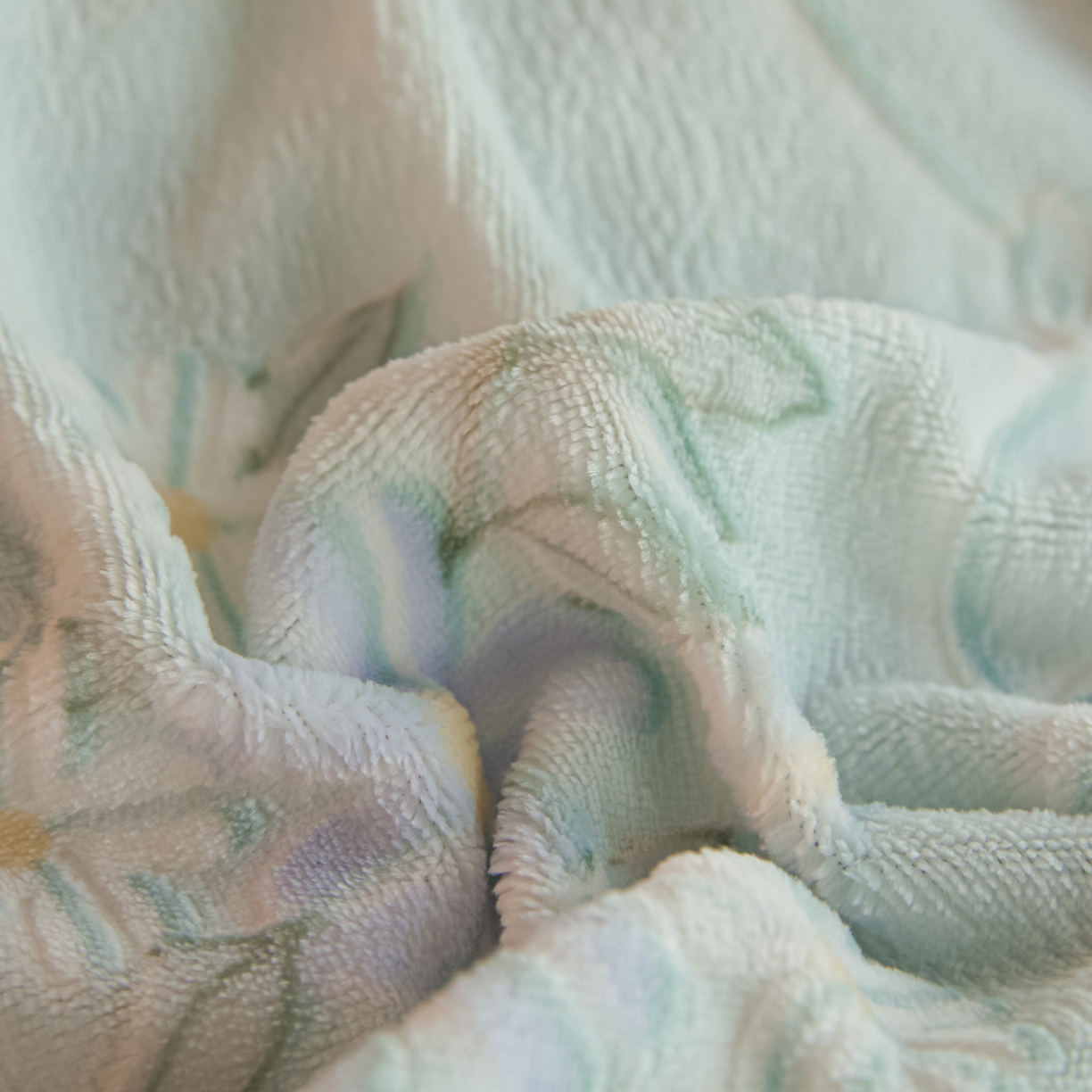 91家纺网 家纺一手货源 找家纺 菡宝 【主推第三批 带质检报告】A类全消光230g雕花绒牛奶绒四件套支持定制定做尺寸 安妮绿