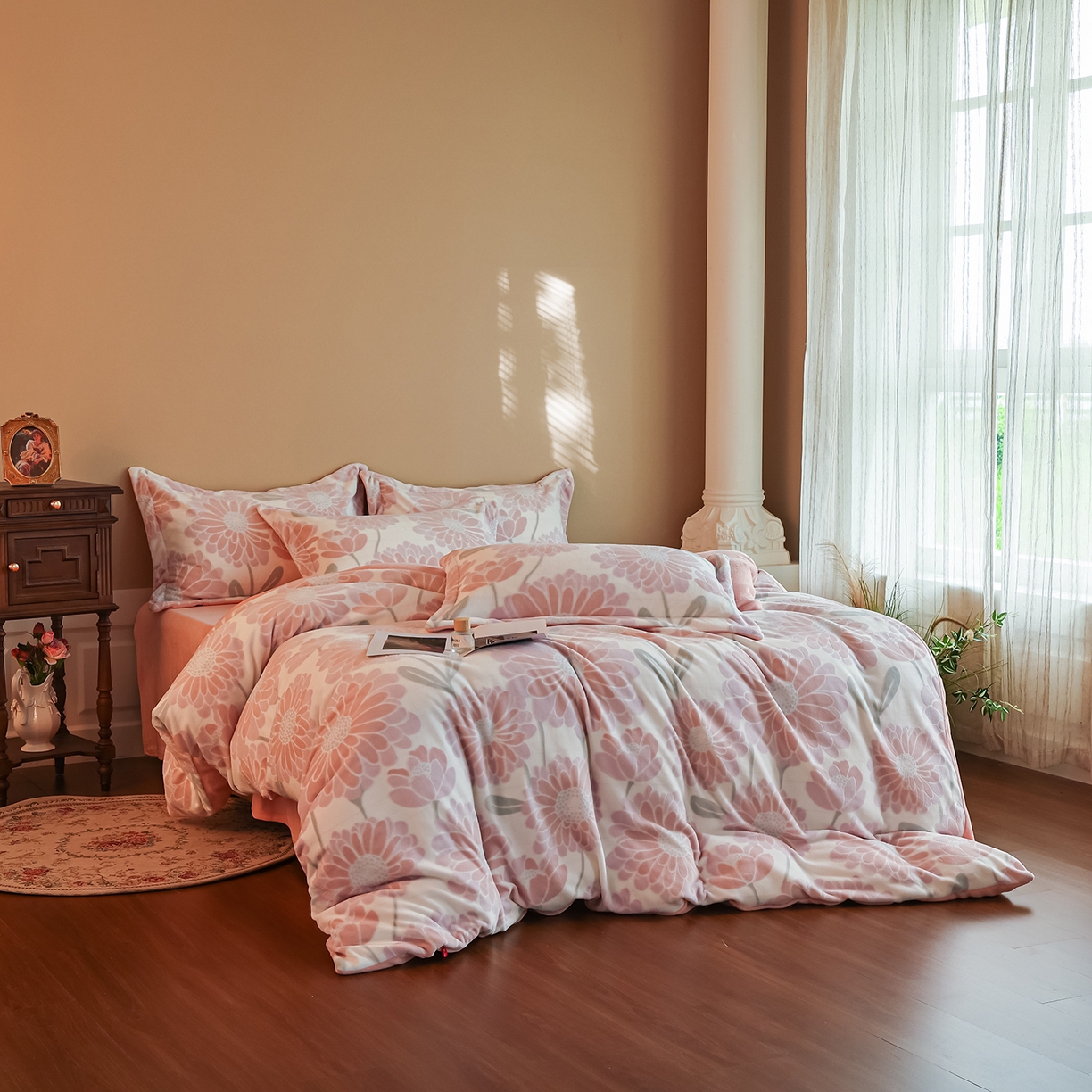 菡宝 【主推第三批 带质检报告】A类全消光230g雕花绒牛奶绒四件套支持定制定做尺寸 雏菊呈露粉