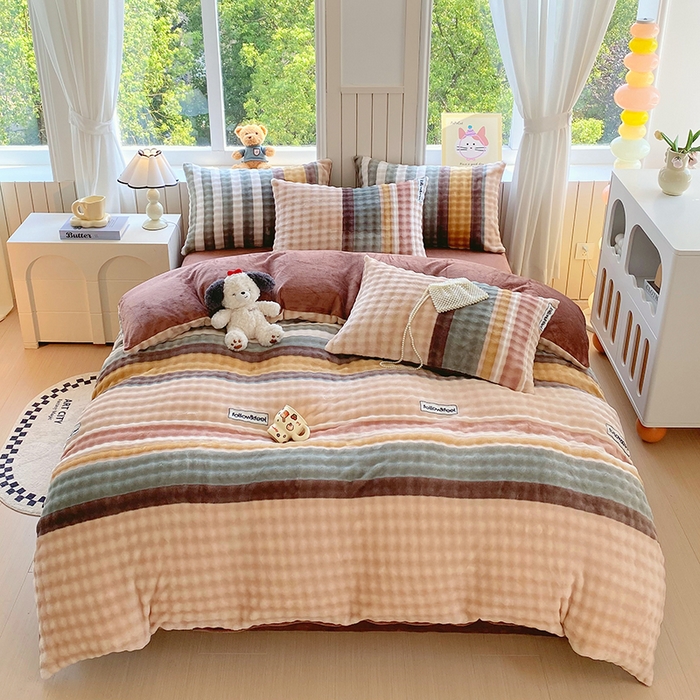 91家纺网 家纺一手货源 找家纺 （总）艾橙 2025新款泡泡牛奶绒加厚保暖印花四件套