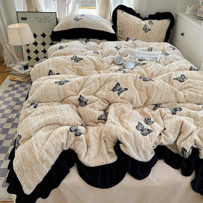 （总）轻奢坊 2025新款琢色烂花牛奶绒花边套件四件套-赫本风