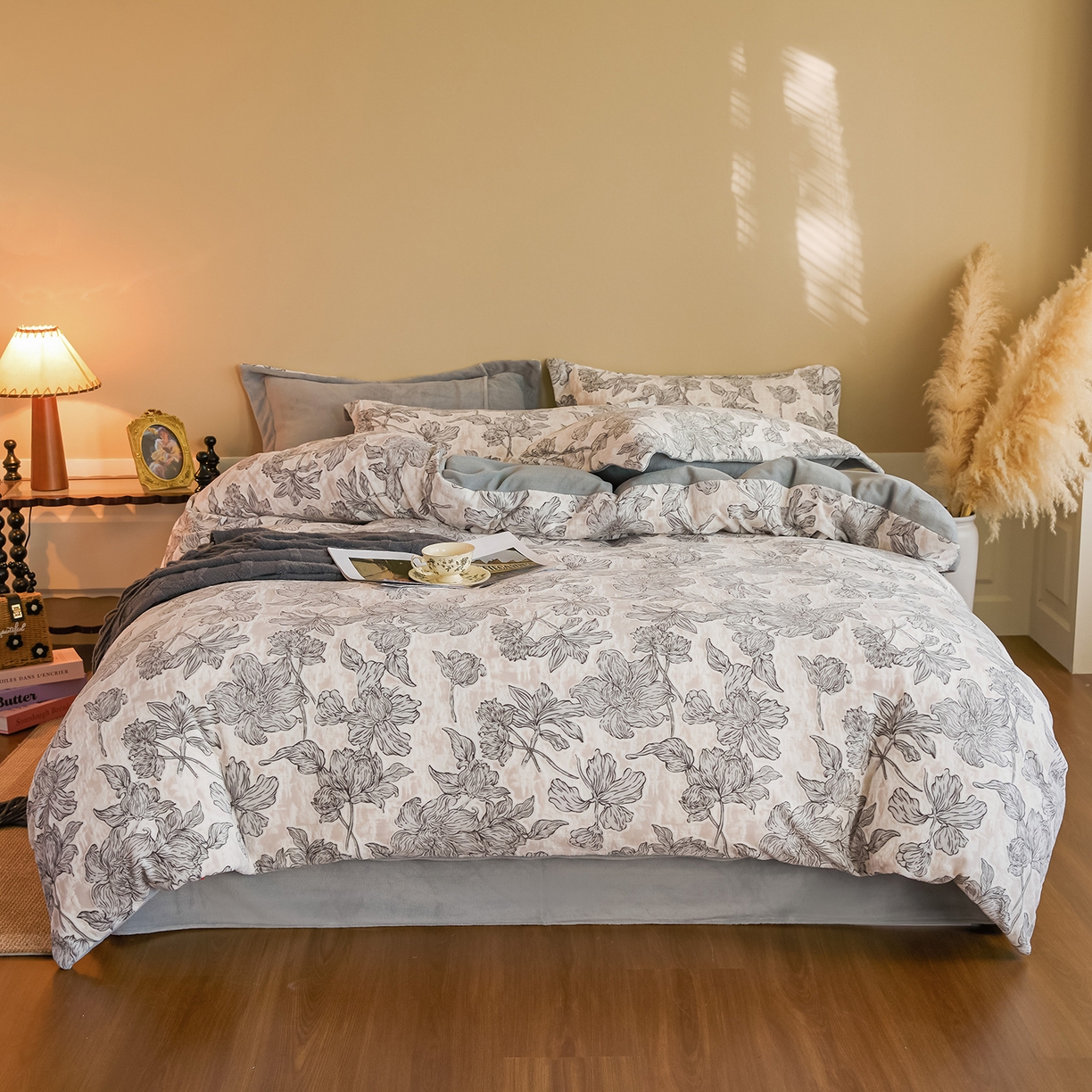 91家纺网 家纺一手货源 找家纺 菡宝 【主推第三批 带质检报告】A类全消光230g雕花绒牛奶绒四件套支持定制定做尺寸 繁花曦月